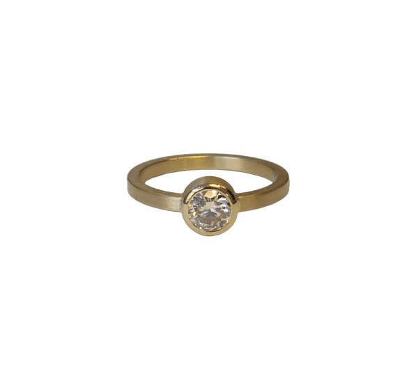 Dot Ring, 18 kt. Guld med 0.50 ct champagnefarvet diamant