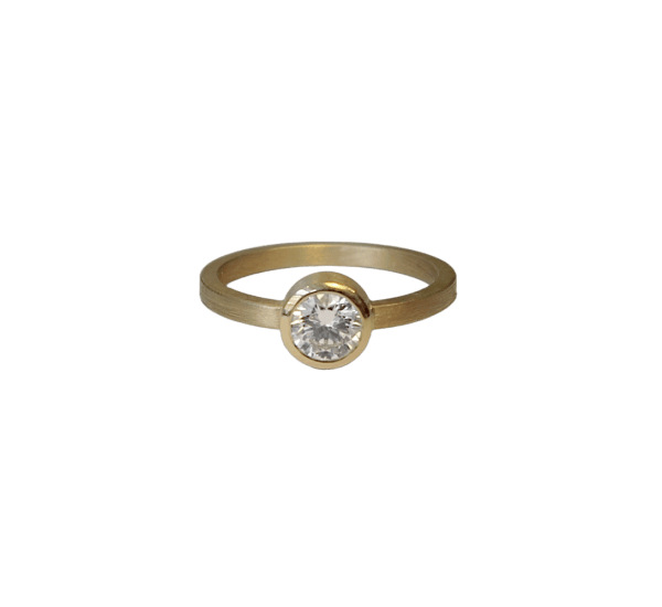 Dot Ring, 18 kt. Guld med 0,50ct TW/VVS